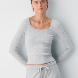 Aritizia  HomeStretch™ Rib Scoopneck Longsleeve
